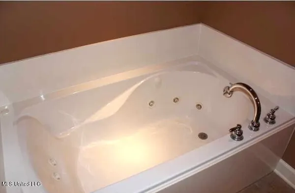 $2,000 | 103 Baileys Ridge Circle, Clinton, MS 39056