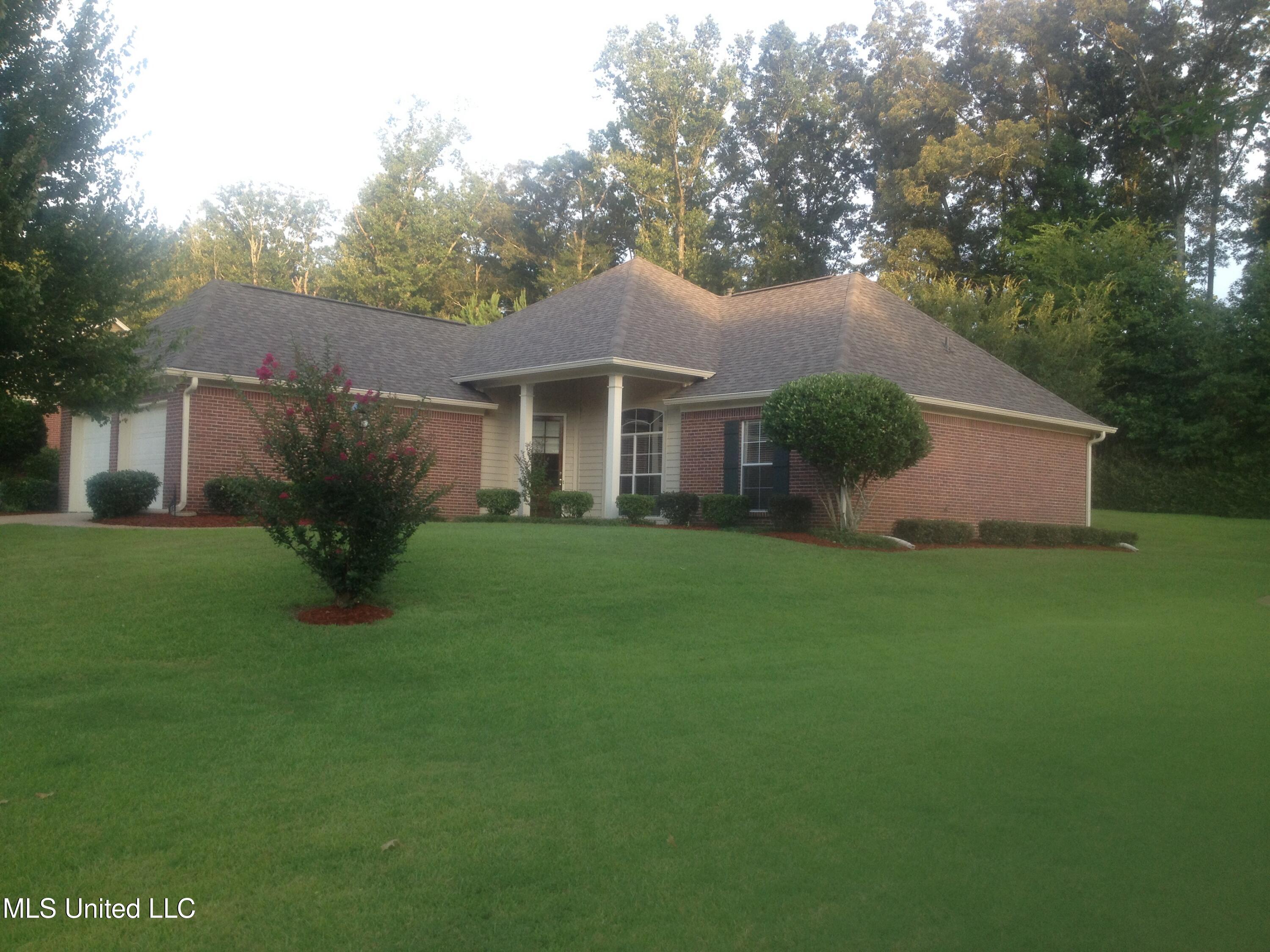 103 Baileys Ridge Circle Clinton, MS 39056 - Photo 2 of 22 front pic