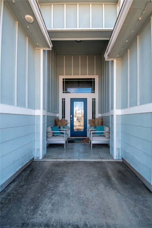 15422 Dyna Street Corpus Christi, TX 78418 - Photo 7 of 40 a living room with furniture and a fireplace