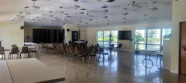 $189,900 | 131 Southeast 3rd Avenue, Unit 304, Dania Beach, FL 33004