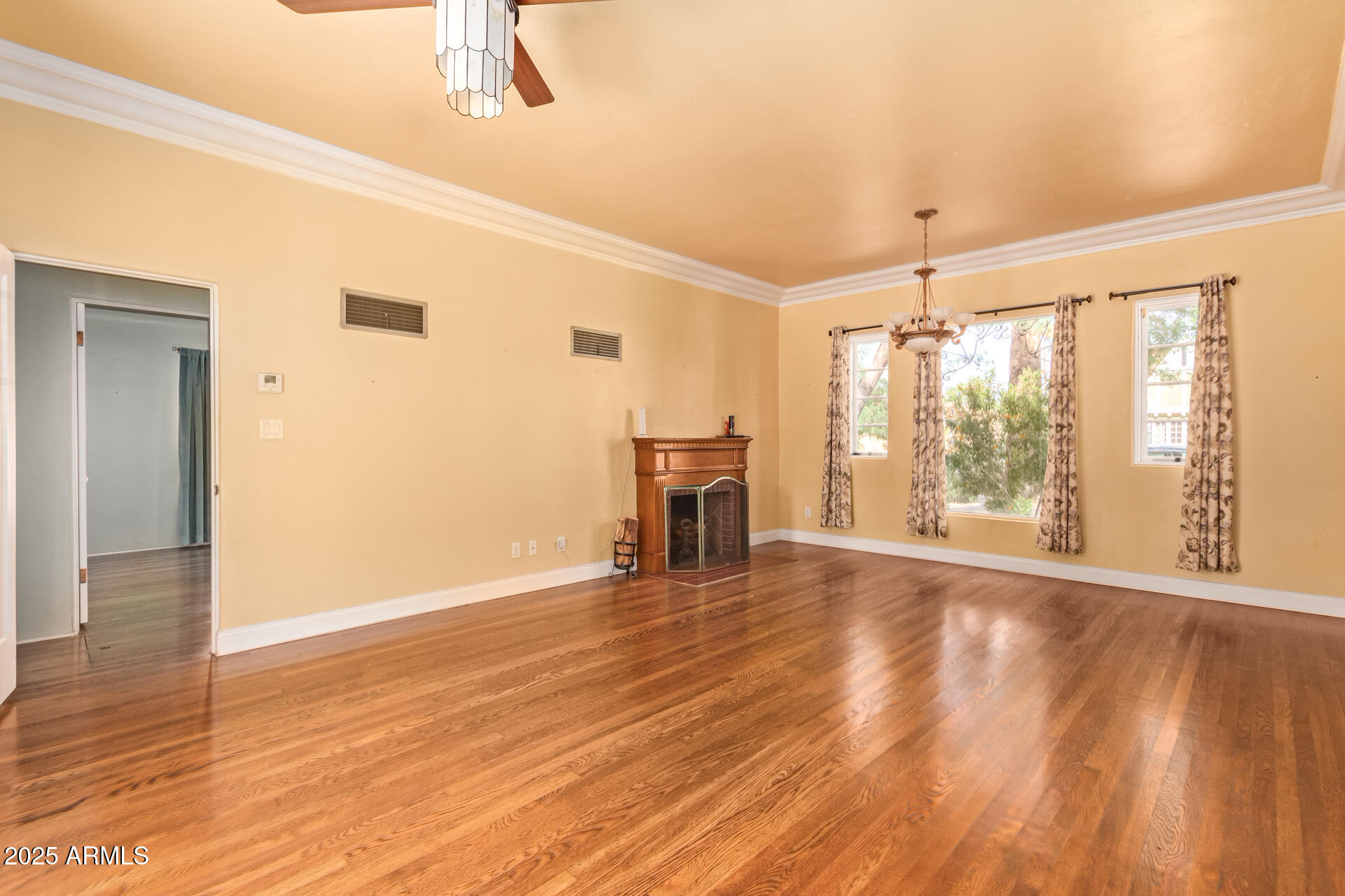 509 West Coronado Road Phoenix, AZ 85003 - Photo 3 of 26 0005-04 - Coronado