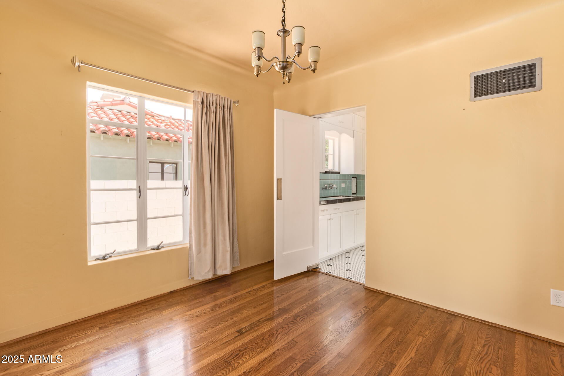 509 West Coronado Road Phoenix, AZ 85003 - Photo 6 of 26 0008-06 - Coronado