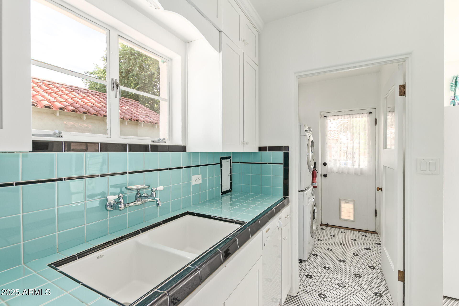 509 West Coronado Road Phoenix, AZ 85003 - Photo 10 of 26 0012-10 - Coronado