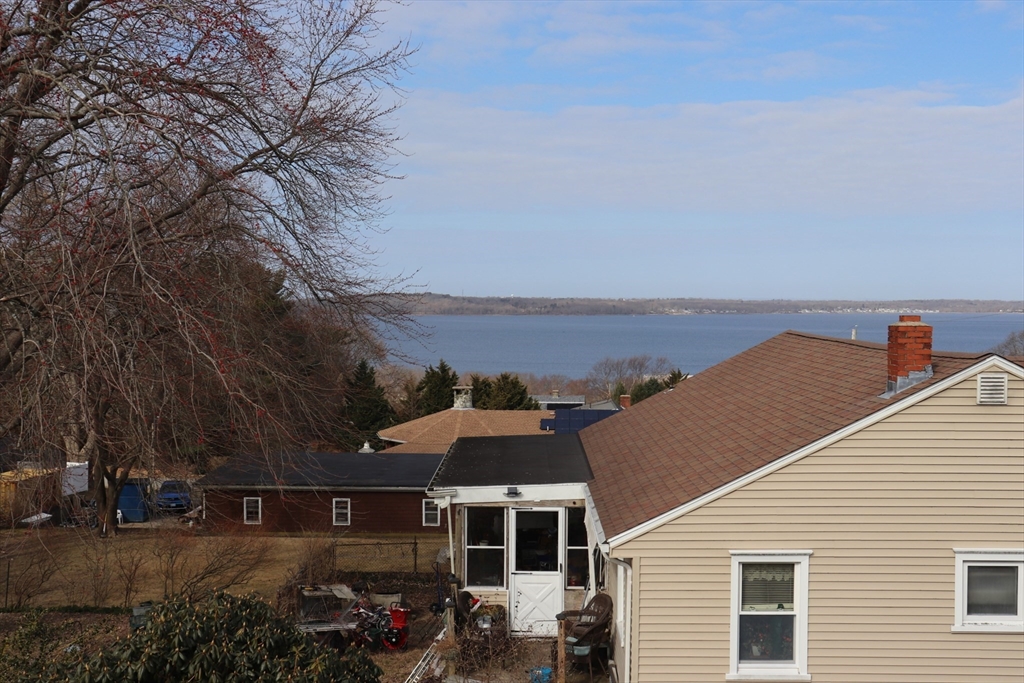 173 Hooper Street Tiverton, RI 02878 - Photo 12 of 30