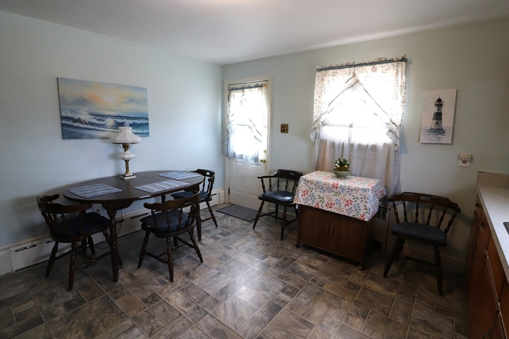 173 Hooper Street Tiverton, RI 02878 - Photo 19 of 30