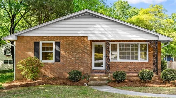 $1,600 | 4233 Princeton Avenue, Greensboro, NC 27407