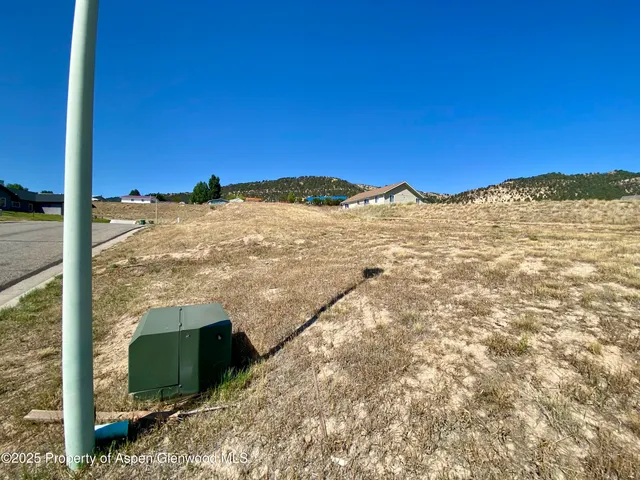 a view of a mountain