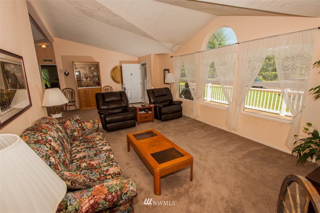 121 Ripple Way Cinebar, WA 98533 - Photo 6 of 25 Gallery Image 6