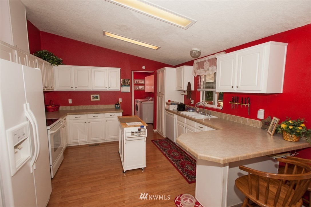 121 Ripple Way Cinebar, WA 98533 - Photo 7 of 25 Gallery Image 7