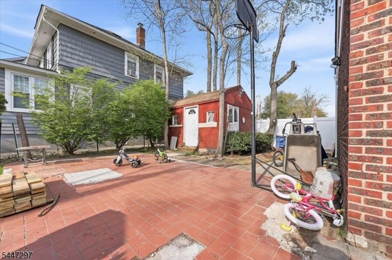 409 Tryon Avenue Englewood, NJ 07631 - Photo 8 of 20 Gallery Image 8