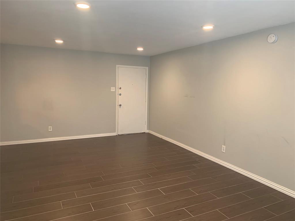 4112 Bowser Avenue, Unit 209 Dallas, TX 75219 - Photo 4 of 8