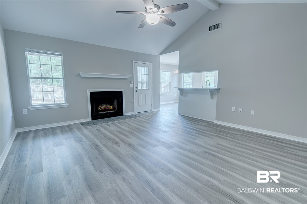 350 Ridgewood Drive Daphne, AL 36526 - Photo 7 of 25