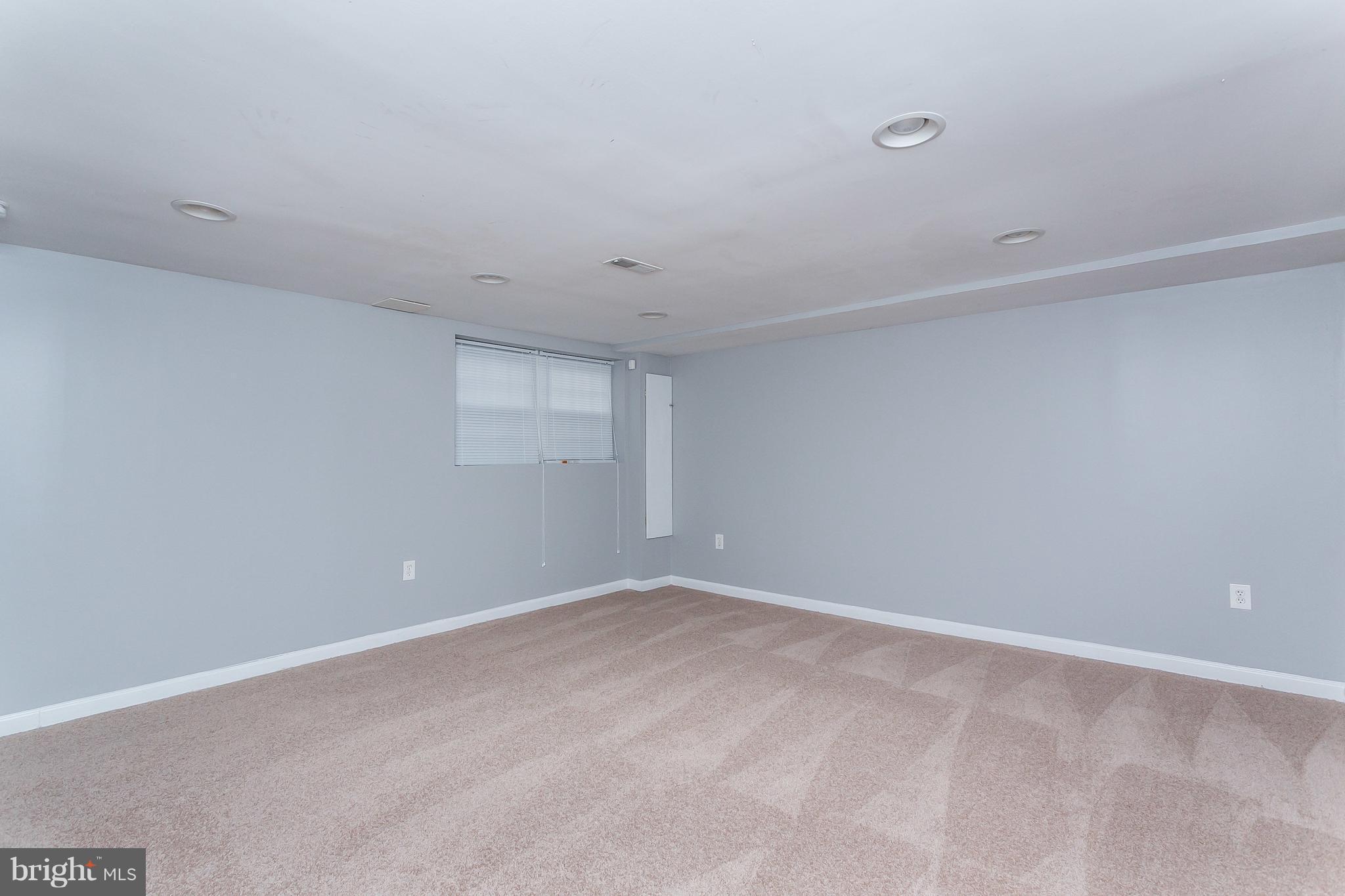 1033 Reverdy Road Baltimore, MD 21212 - Photo 23 of 29 a view of an empty room