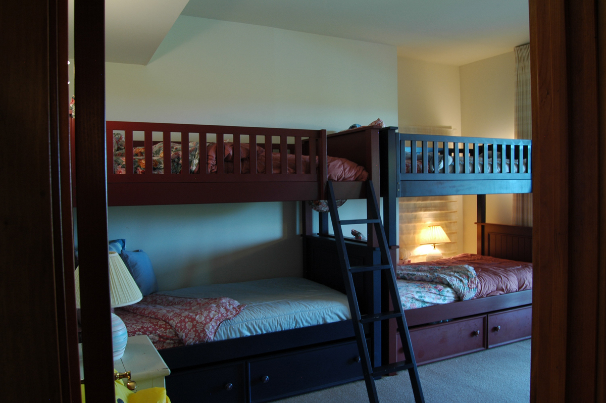 26 Millard Road Egremont, MA 01230 - Photo 25 of 35 guest room