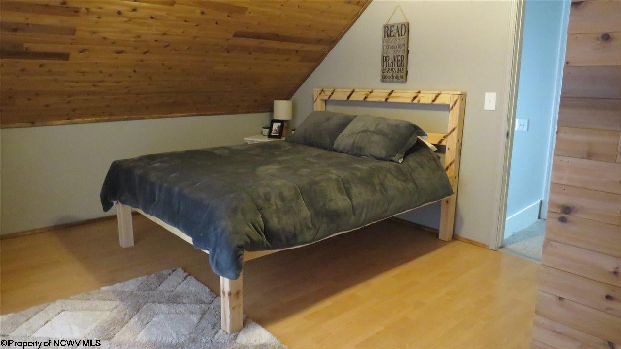 1720 Hillcrest Road Fairmont, WV 26554 - Photo 15 of 27 Gallery Image 15