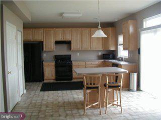 1841 Adams Way Jamison, PA 18929 - Photo 3 of 4 Gallery Image 3