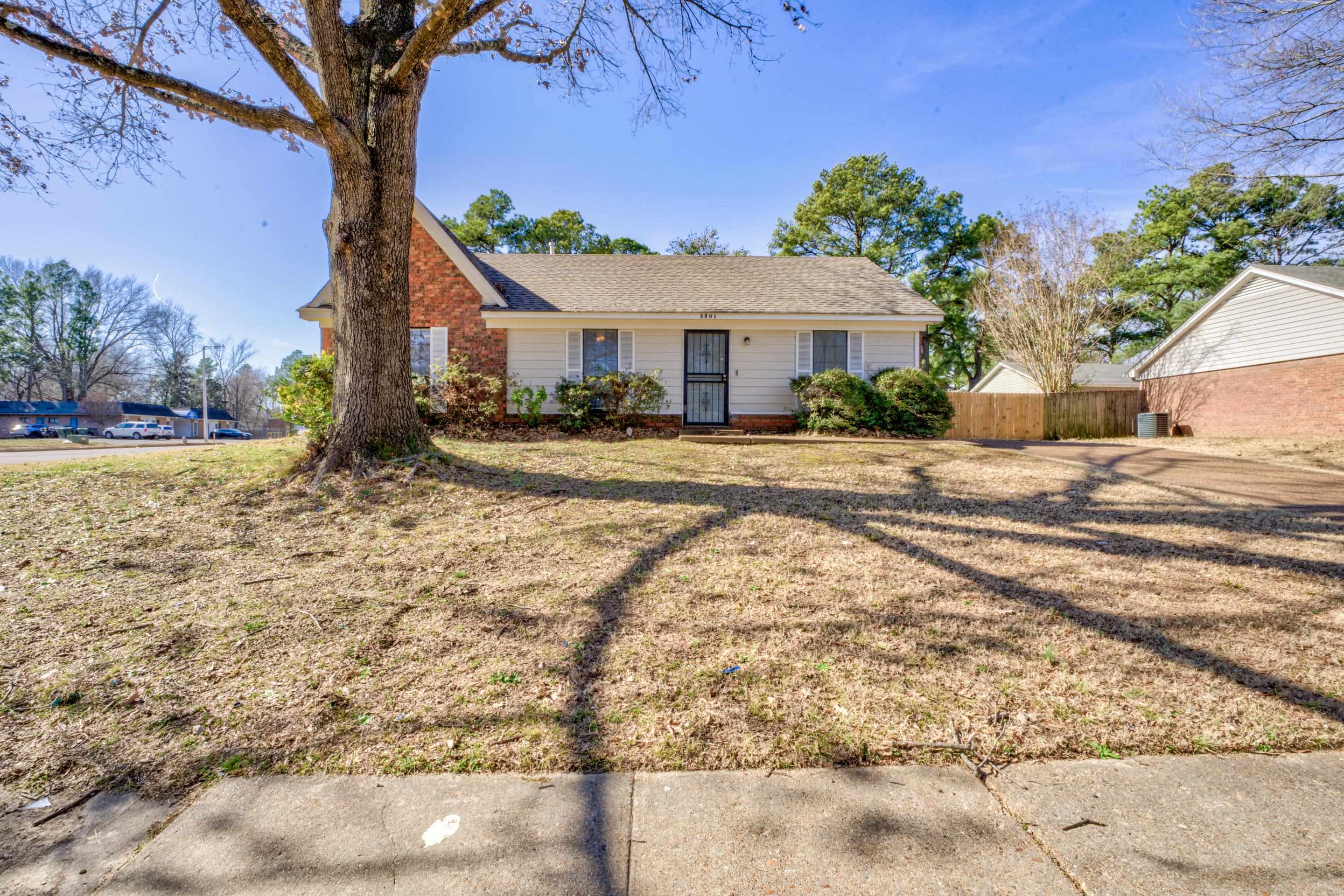3501 Chowning Road Memphis, TN 38135 - Photo 1 of 25 View of ranch-style home