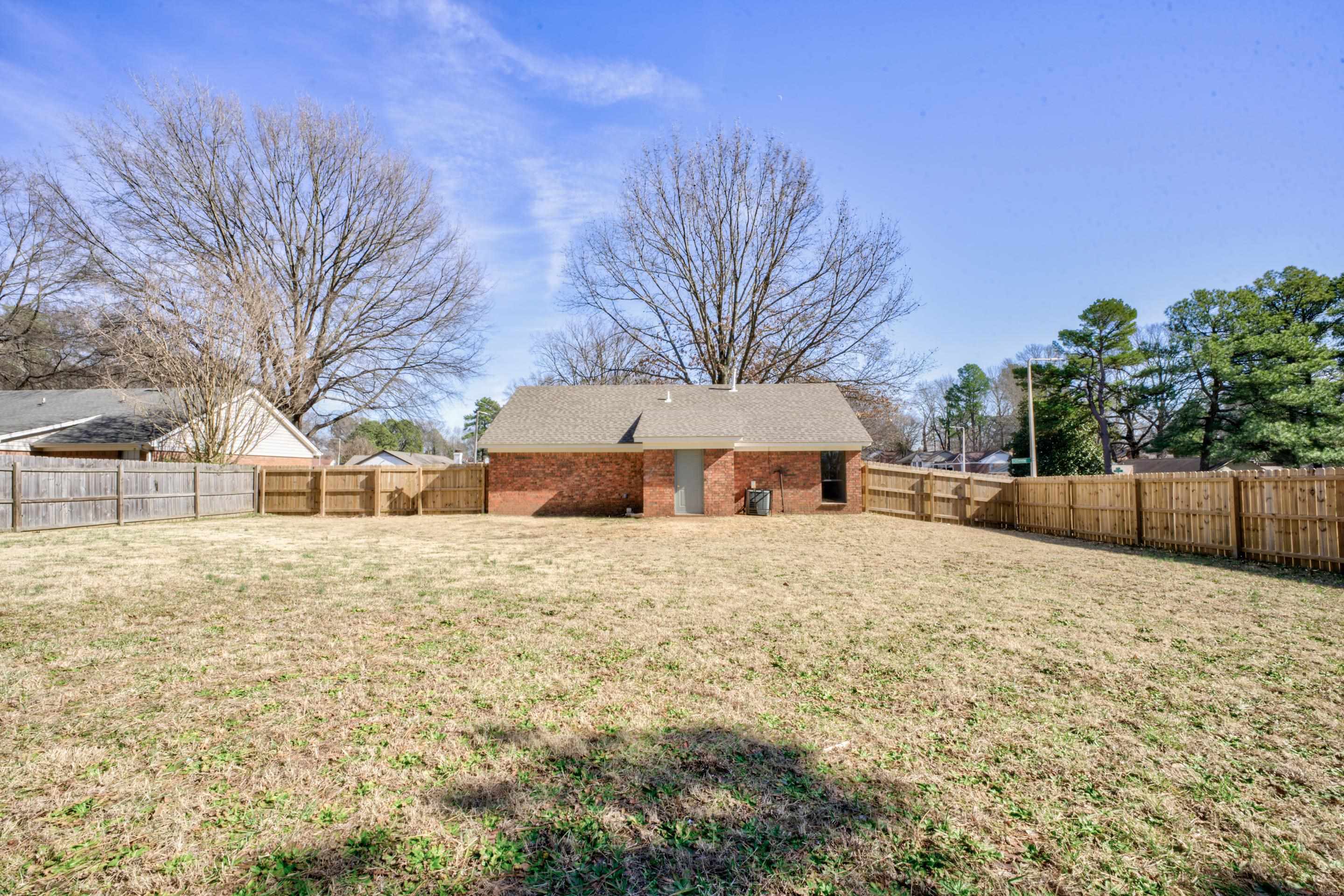 3501 Chowning Road Memphis, TN 38135 - Photo 19 of 25 View of yard