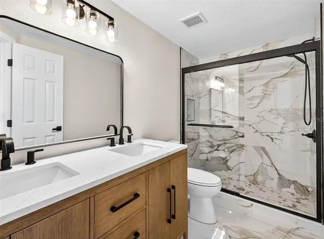 $592,000 | 3909 Braesgate Lane, Tampa, FL 33624