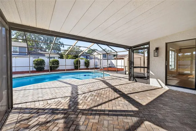 $592,000 | 3909 Braesgate Lane, Tampa, FL 33624