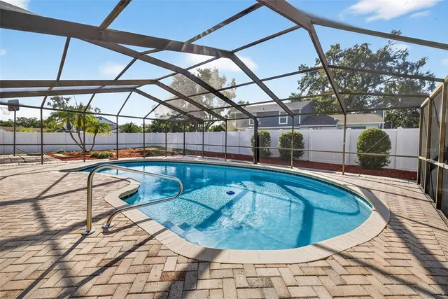 $592,000 | 3909 Braesgate Lane, Tampa, FL 33624