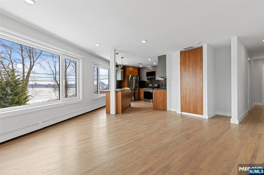 7 Sterling Place, Unit 1 Edgewater, NJ 07020 - Photo 13 of 33