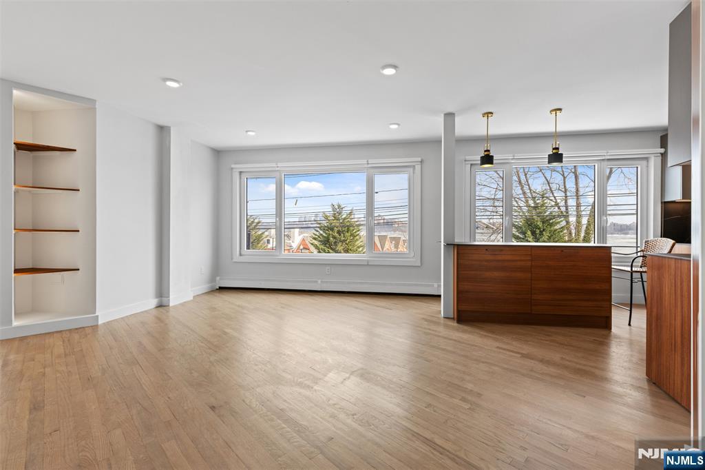 7 Sterling Place, Unit 1 Edgewater, NJ 07020 - Photo 14 of 33