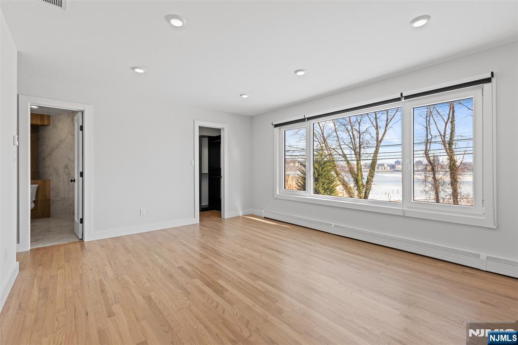 7 Sterling Place, Unit 1 Edgewater, NJ 07020 - Photo 25 of 33