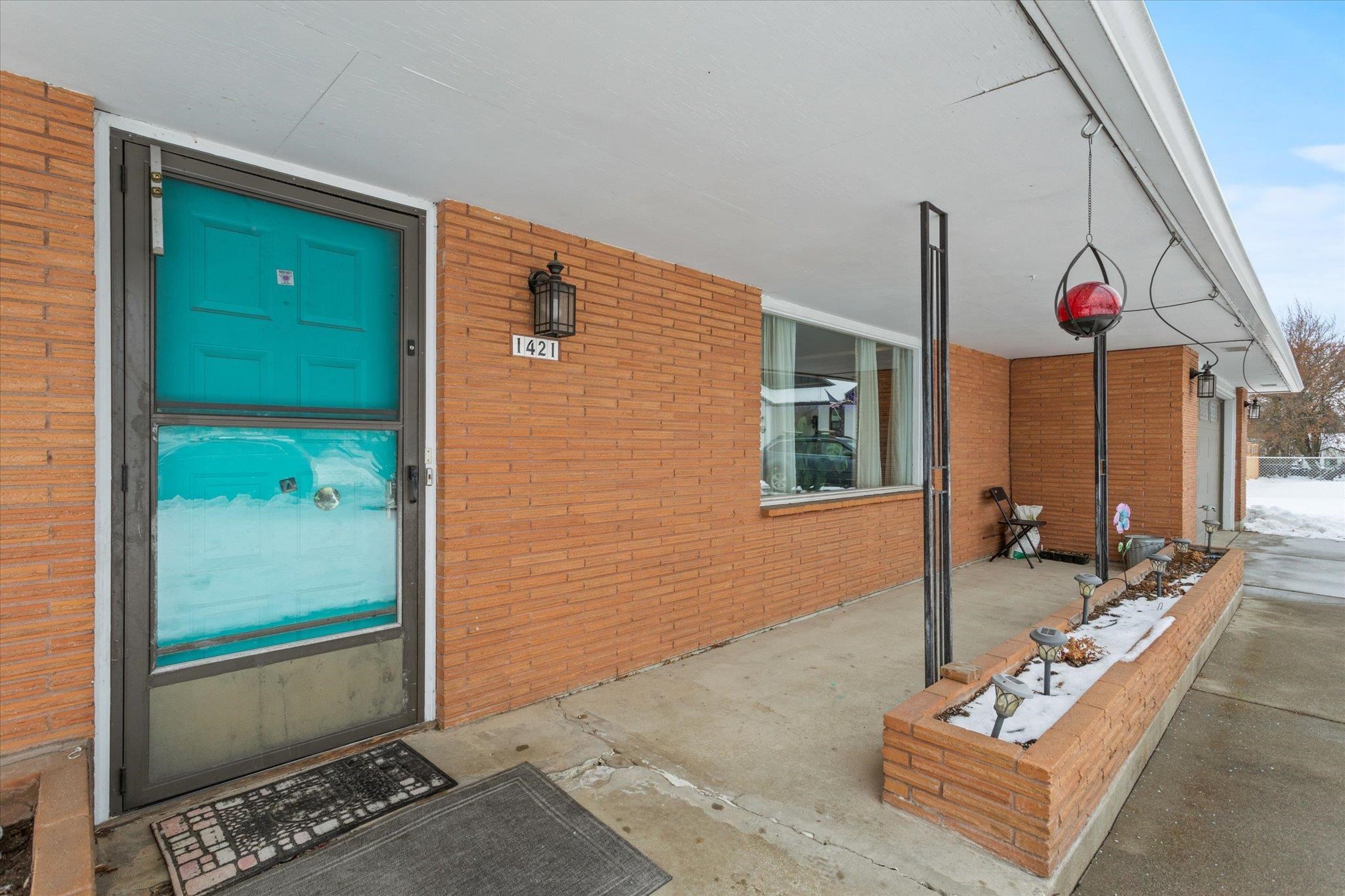 1421 North Laura Road Spokane, WA 99212 - Photo 4 of 29