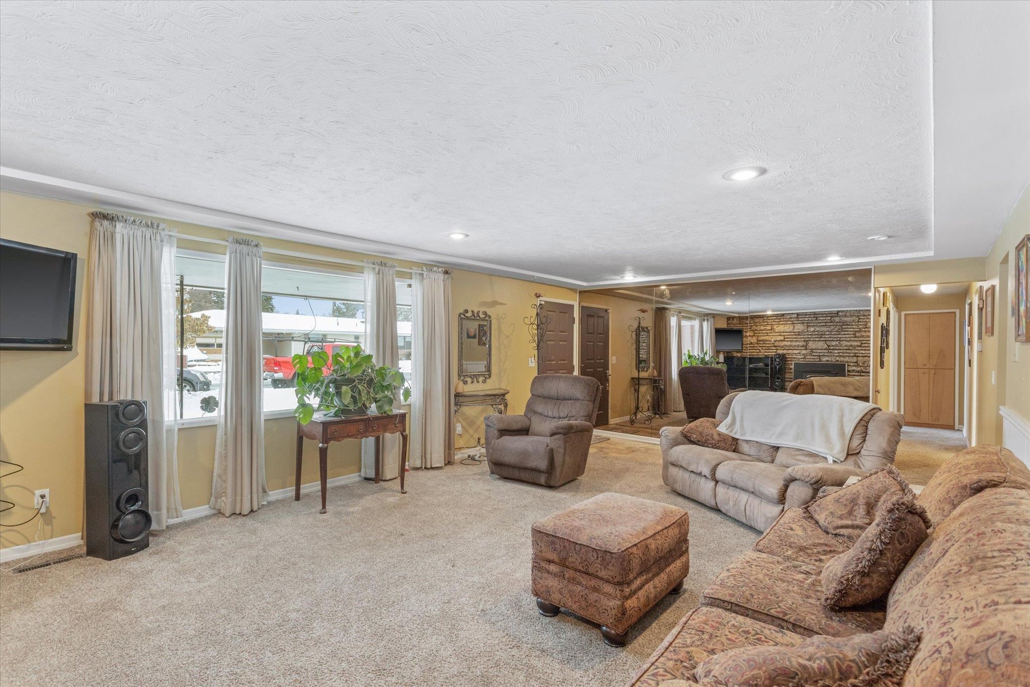 1421 North Laura Road Spokane, WA 99212 - Photo 6 of 29