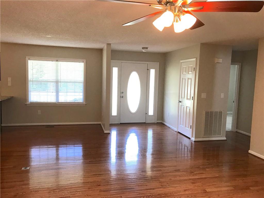 41 Falling Creek Road Hickory, NC 28601 - Photo 3 of 20 Gallery Image 3