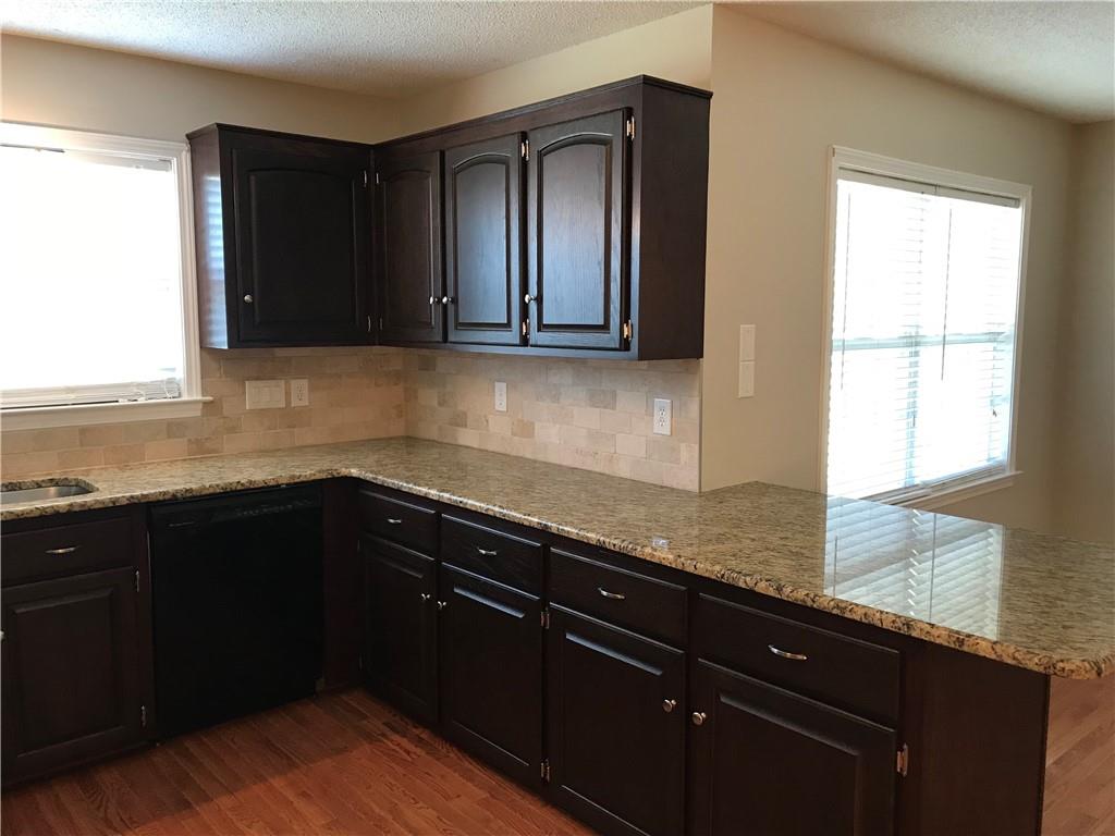 41 Falling Creek Road Hickory, NC 28601 - Photo 5 of 20 Gallery Image 5