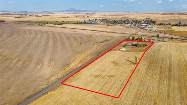 $774,995 | 1112 East Jennings Road, Spangle, WA 99031