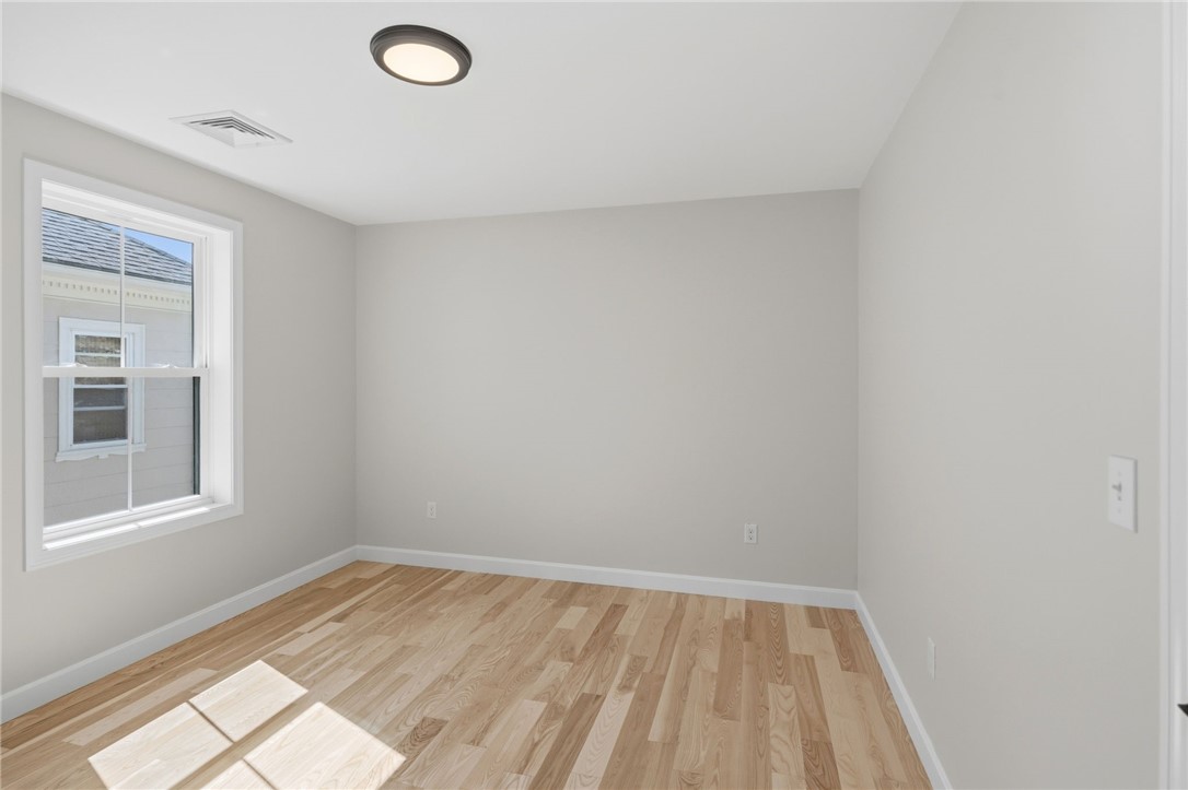 14 Raphael Avenue Providence, RI 02904 - Photo 45 of 50