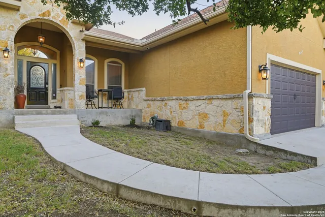 $574,900 | 26315 Silver Cloud Drive, San Antonio, TX 78260