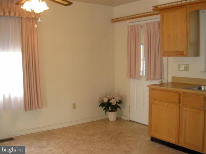 3407 Cornwall Road Dundalk, MD 21222 - Photo 13 of 15 Kitchen #2