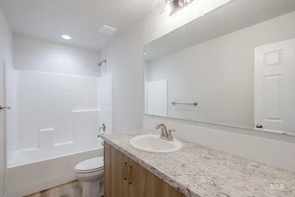 $404,990 | 1711 North Birch Street, Jerome, ID 83338