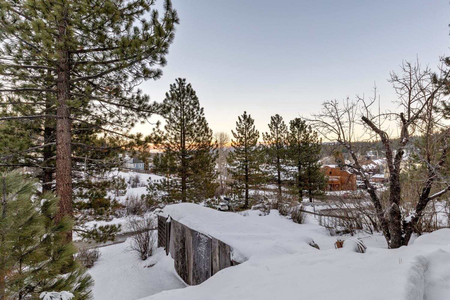 10008 High Street Truckee, CA 96161 - Photo 25 of 28 a view of city view