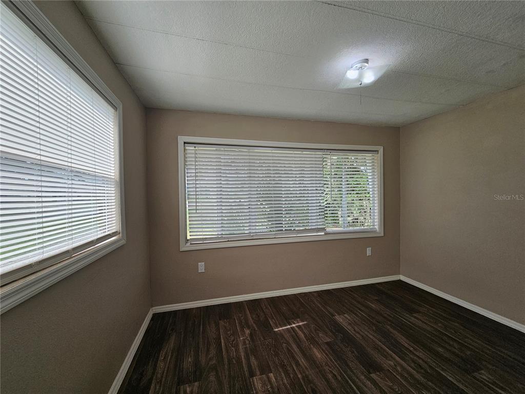 37826 Daughtery Road Zephyrhills, FL 33541 - Photo 13 of 19 Gallery Image 13