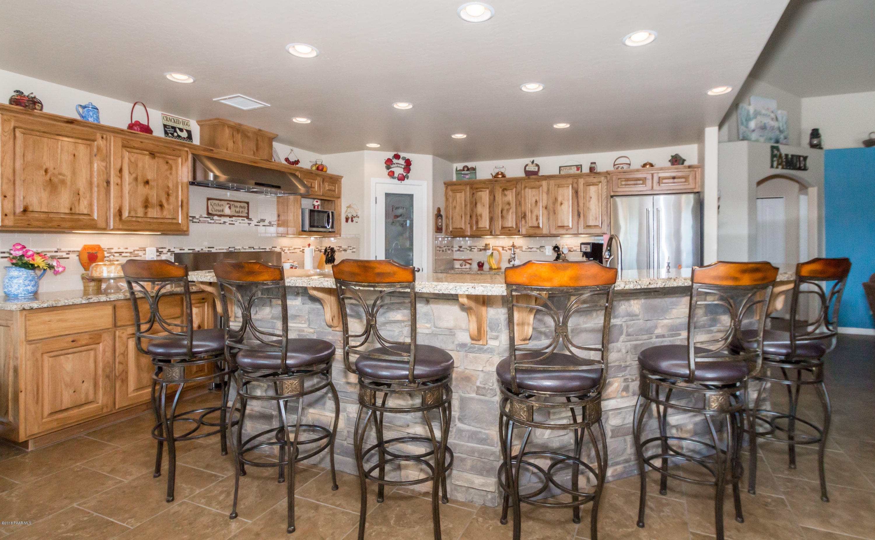 2325 West Canta Libre Road Chino Valley, AZ 86323 - Photo 8 of 23 008_Kitchen
