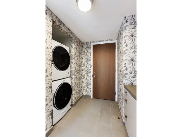 $11,875,000 | 50 Bridge Park Drive, Unit 26A | Brooklyn Heights