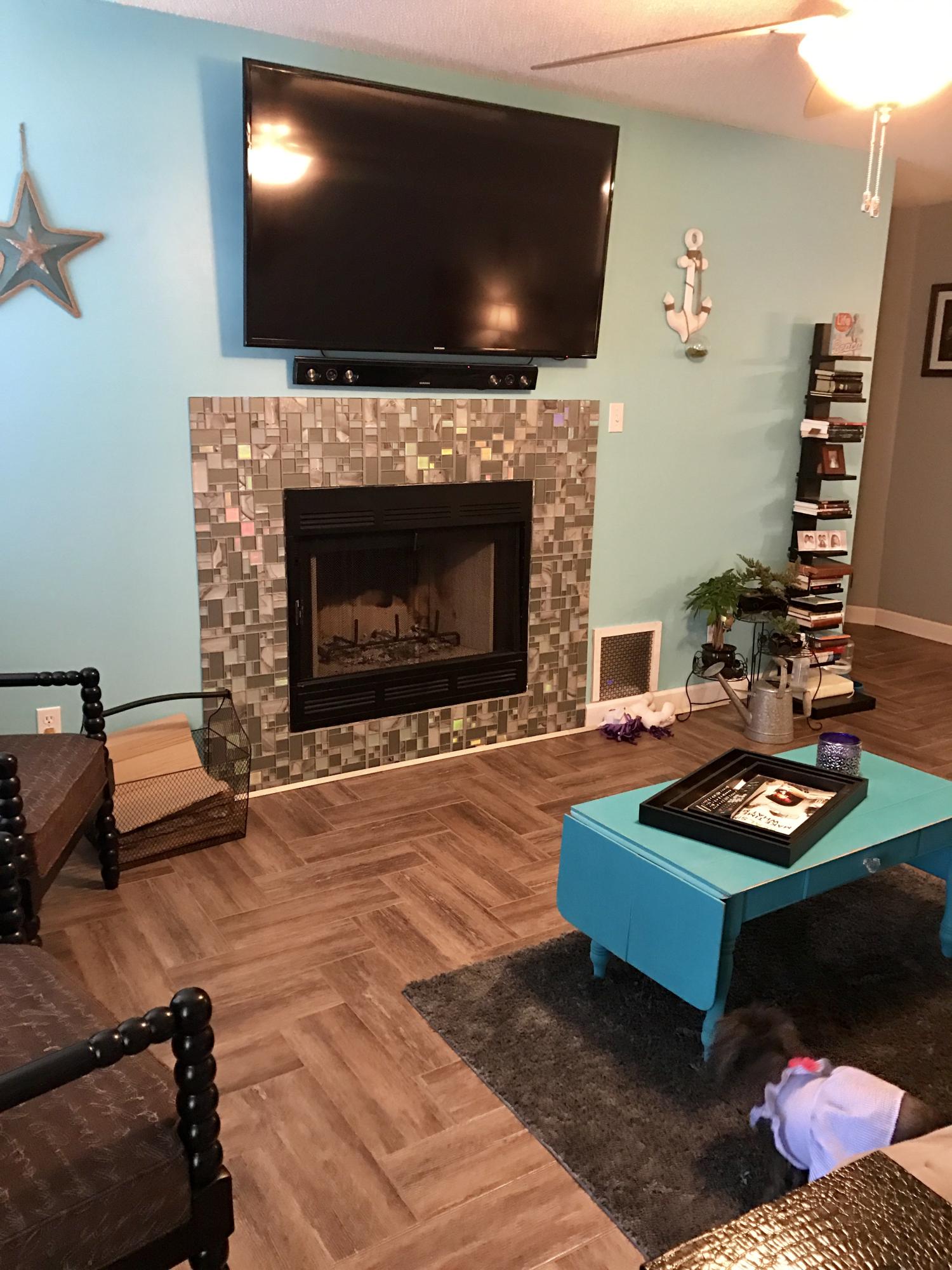 47 Ruby Circle Mary Esther, FL 32569 - Photo 2 of 30 a living room with furniture and a flat screen tv