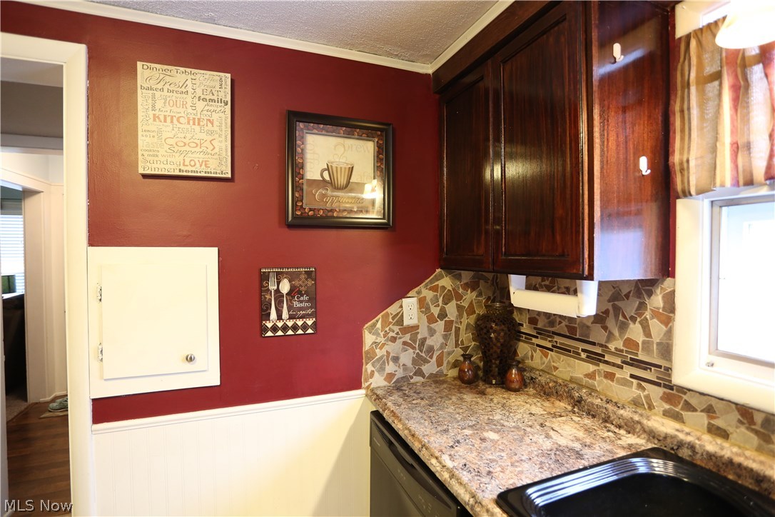 1089 Berwin Street Akron, OH 44310 - Photo 15 of 35 Gallery Image 15