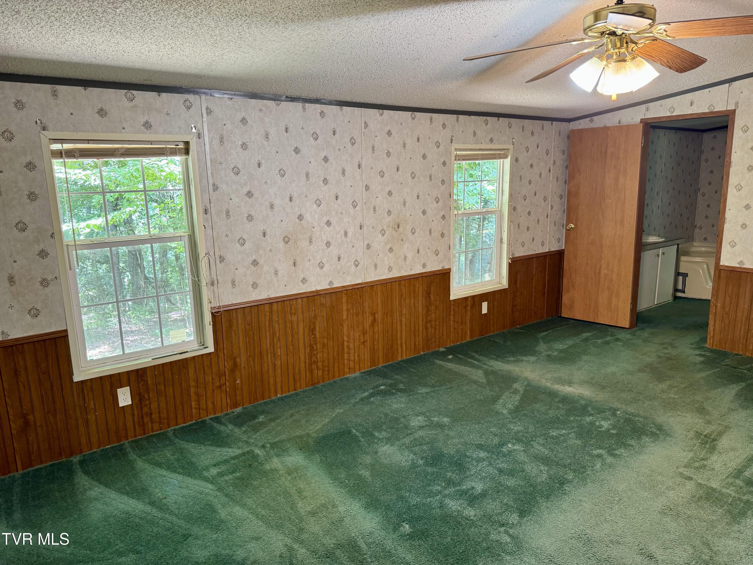 2027 Snowflake Road Gate City, VA 24251 - Photo 32 of 53 IMG_4223