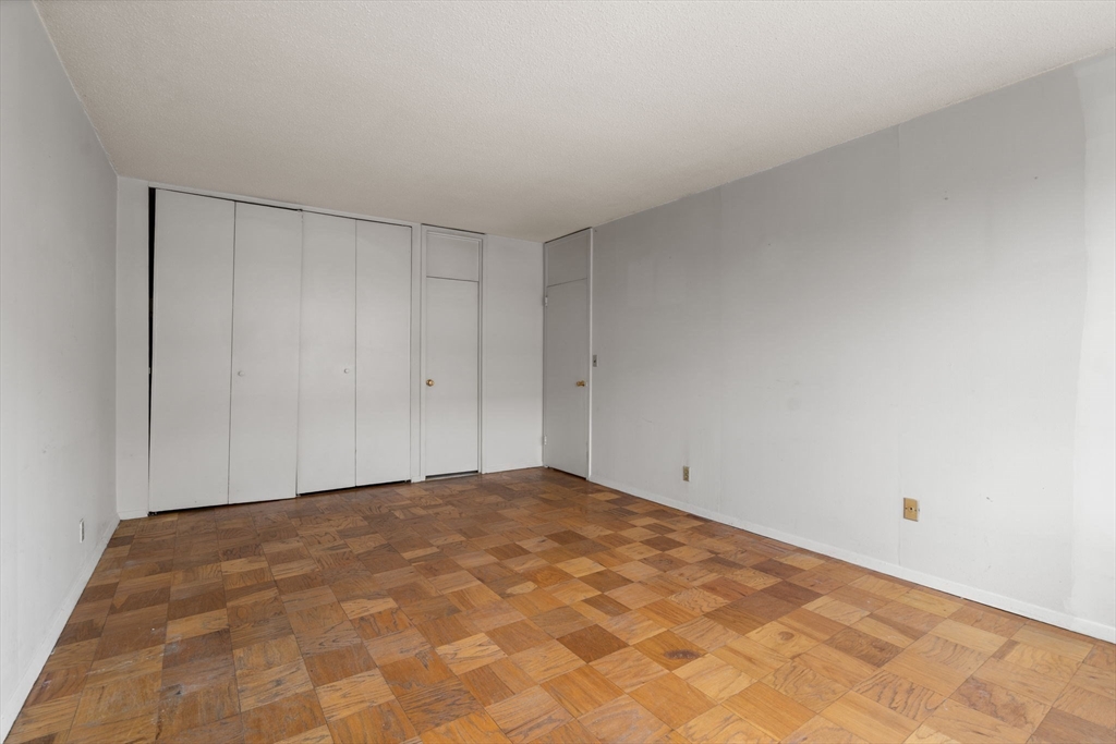65 East India Row, Unit 6B Boston, MA 02110 - Photo 16 of 28