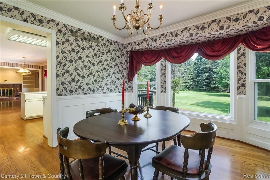 1142 Greenleaf Drive Rochester Hills, MI 48309 - Photo 9 of 55