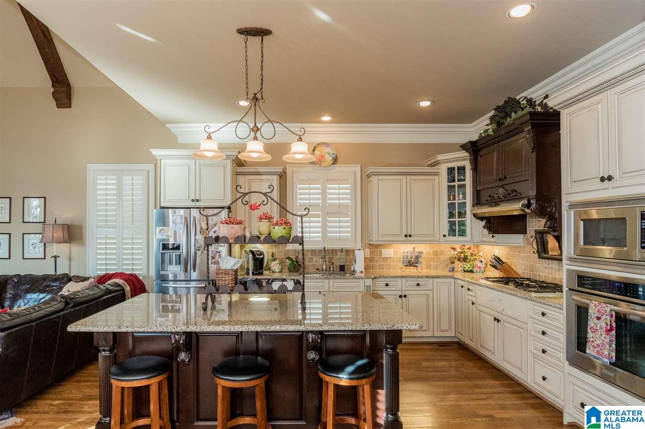 1515 Scout Ridge Drive Birmingham, AL 35244 - Photo 4 of 39
