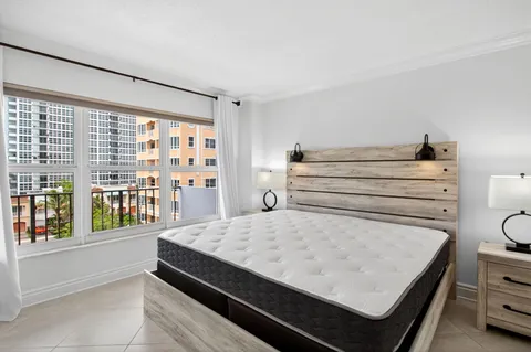 $535,000 | 405 North Ocean Boulevard, Unit 507, Pompano Beach, FL 33062