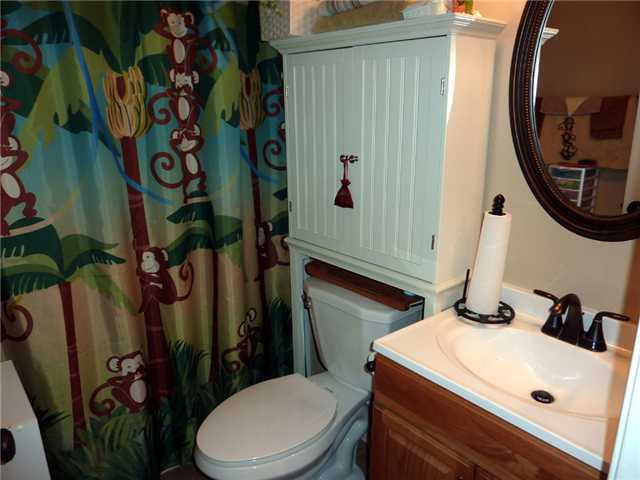 840 Fulton Road San Marcos, CA 92069 - Photo 11 of 14 Bathroom 2