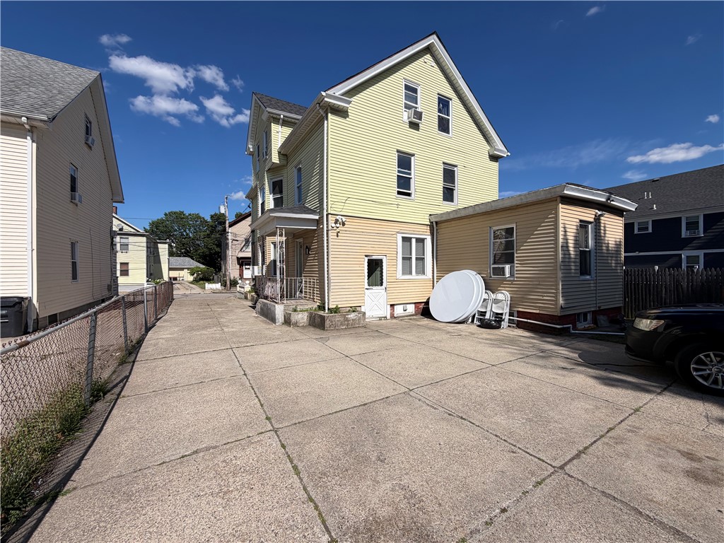53 French Street Pawtucket, RI 02860 - Photo 12 of 12
